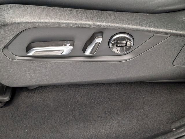 2022 Acura MDX w/Advance Package