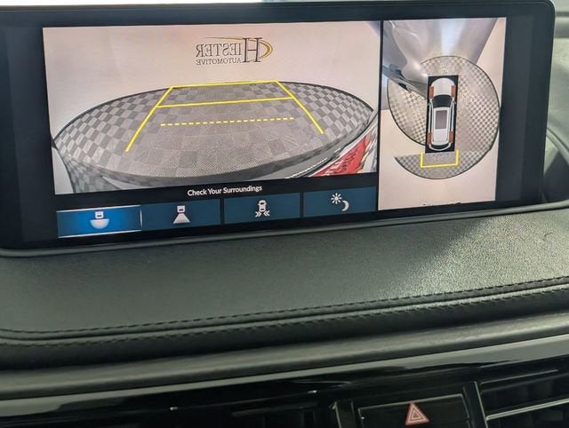 2022 Acura MDX w/Advance Package