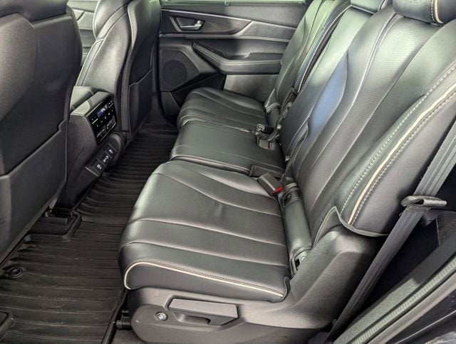 2022 Acura MDX w/Advance Package