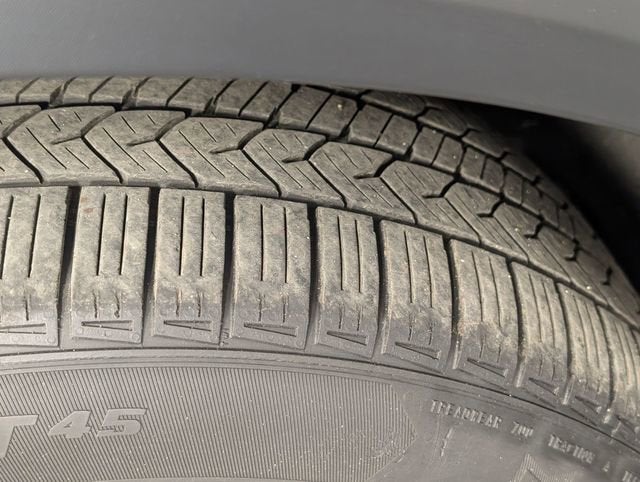 2022 Acura MDX w/Advance Package