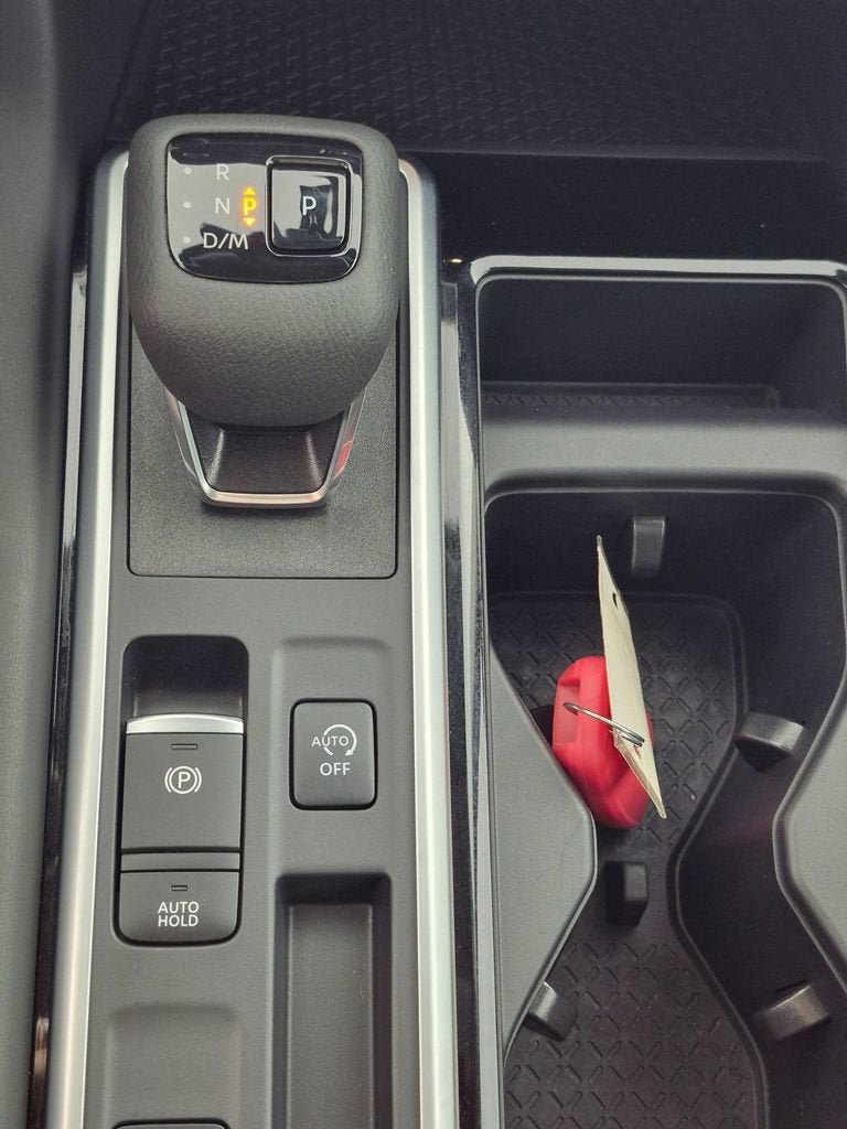 2025 Nissan Pathfinder SV FWD