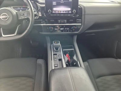 2025 Nissan Pathfinder SV FWD