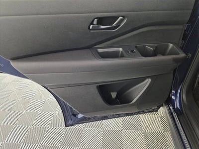 2025 Nissan Pathfinder SV FWD