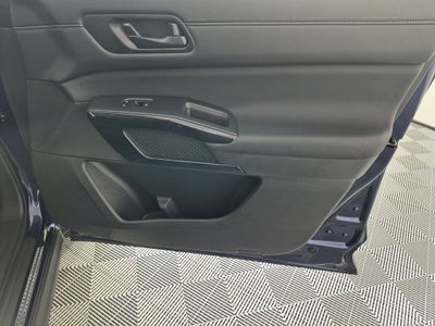 2025 Nissan Pathfinder SV FWD