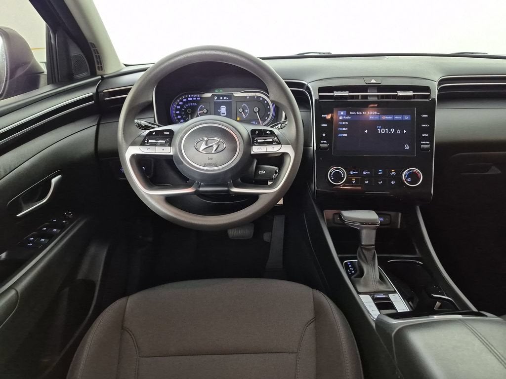 2024 Hyundai Tucson SE - Photo 31