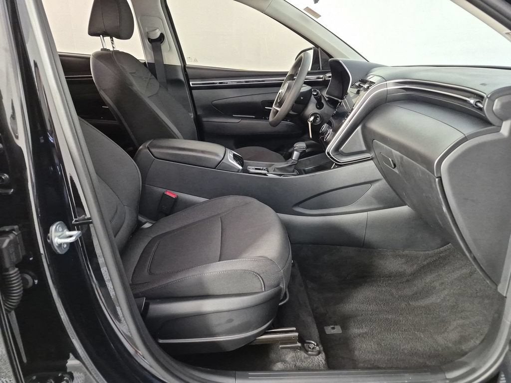 2024 Hyundai Tucson SE - Photo 36
