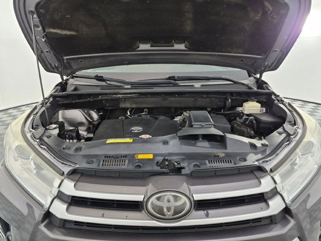 2018 Toyota Highlander LE