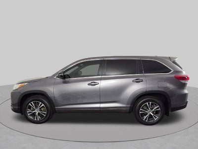 2018 Toyota Highlander LE