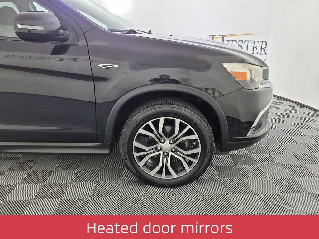 2017 Mitsubishi Outlander Sport ES - Photo 11