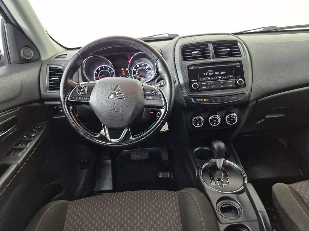 2017 Mitsubishi Outlander Sport ES - Photo 29