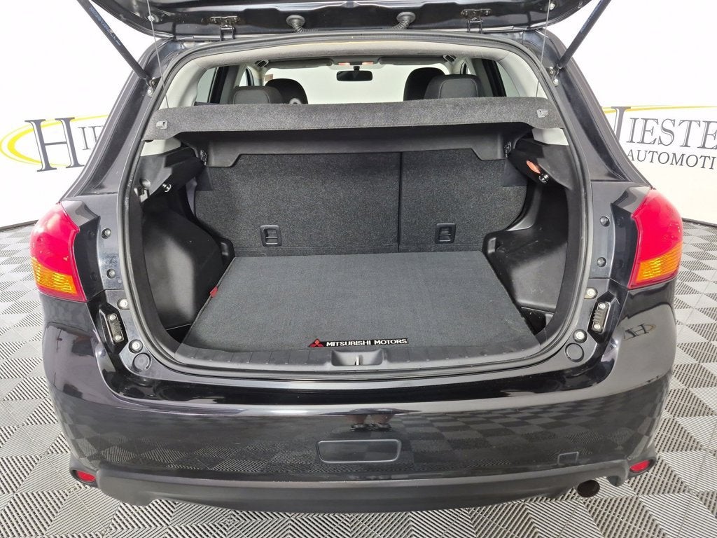 2017 Mitsubishi Outlander Sport ES - Photo 31