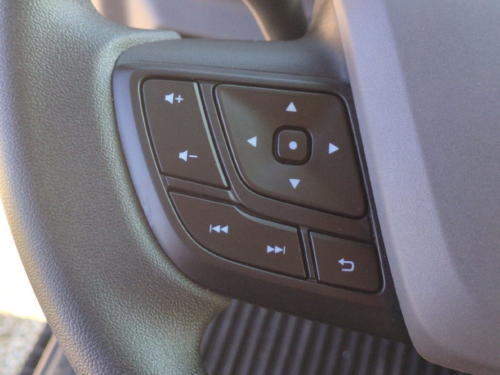 2025 Chevrolet Low Cab Forward 4500 HD NA