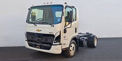 2025 Chevrolet Low Cab Forward 4500 HD NA