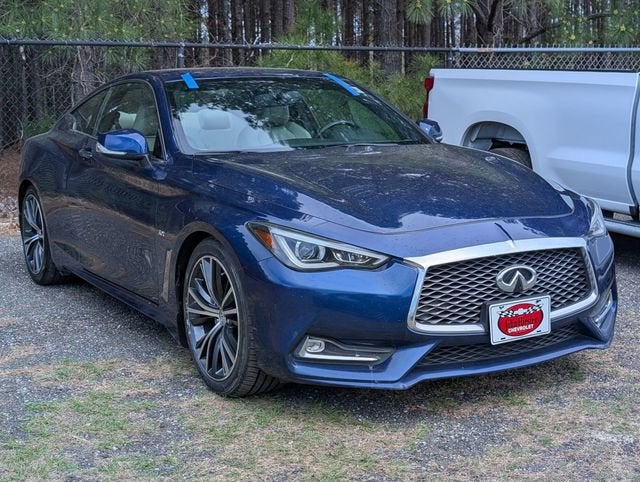 2017 INFINITI Q60 3.0t Premium