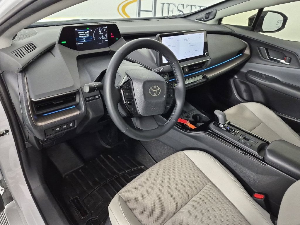 2024 Toyota Prius Limited - Photo 17