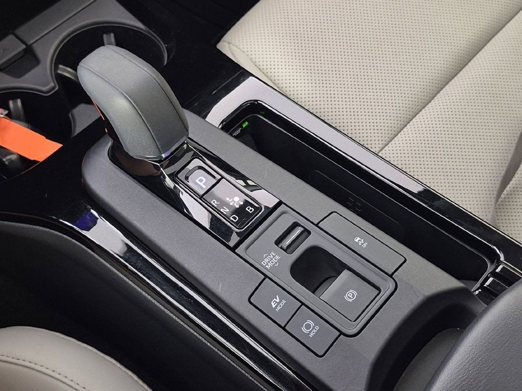 2024 Toyota Prius Limited - Photo 27