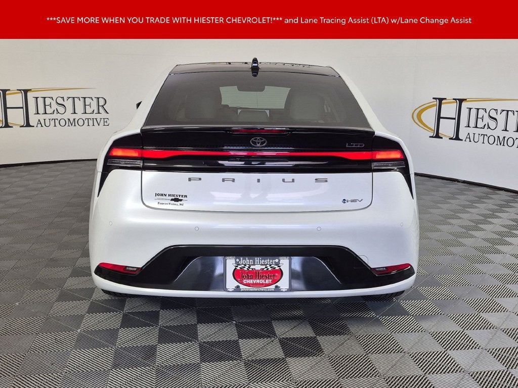 2024 Toyota Prius Limited - Photo 6