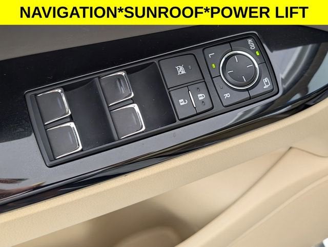 2019 Lexus LX 570 Three-Row