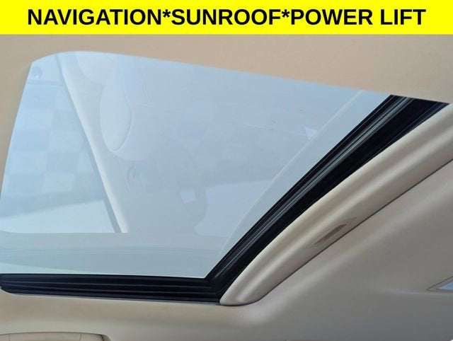2019 Lexus LX 570 Three-Row