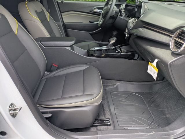 2026 Chevrolet Trax Activ - Photo 35