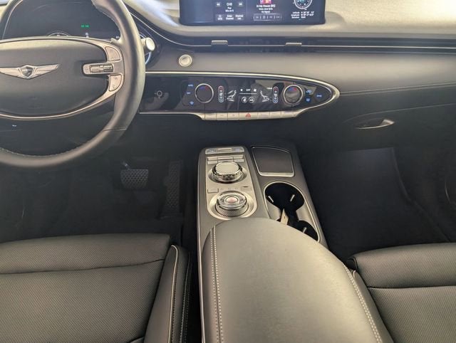 2022 Genesis GV70 2.5T