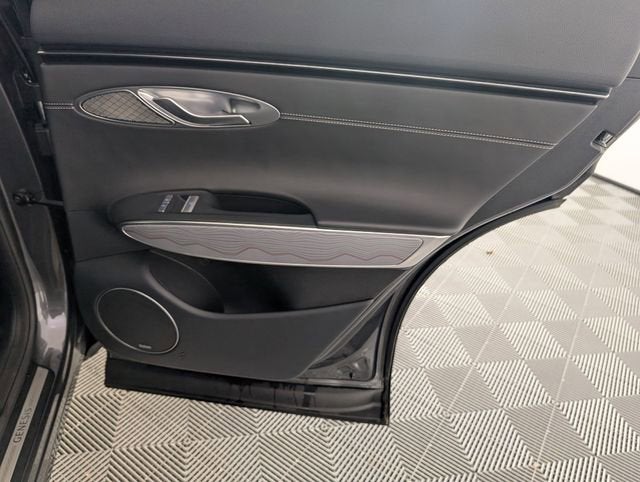 2022 Genesis GV70 2.5T