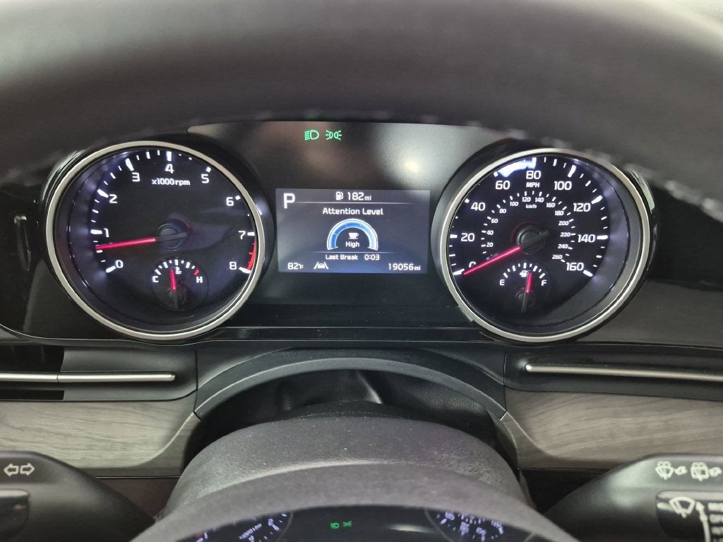 2024 Kia Carnival EX - Photo 21