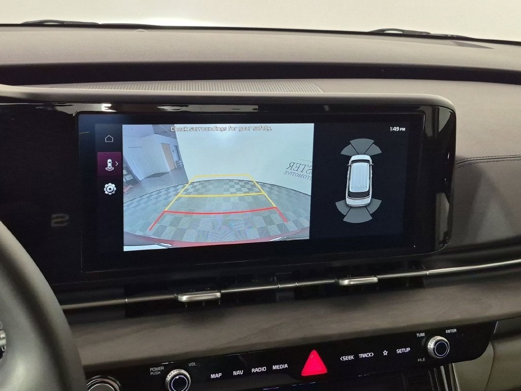 2024 Kia Carnival EX - Photo 25