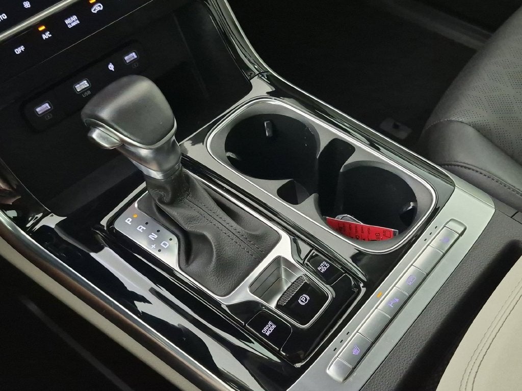 2024 Kia Carnival EX - Photo 28
