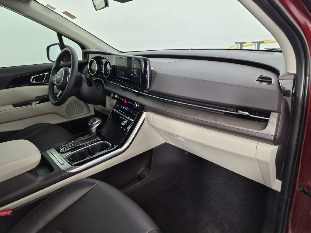 2024 Kia Carnival EX - Photo 37