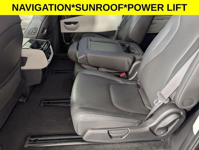 2024 Kia Carnival MPV SX Prestige
