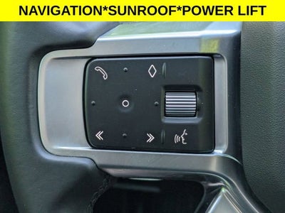 2023 Land Rover Discovery S