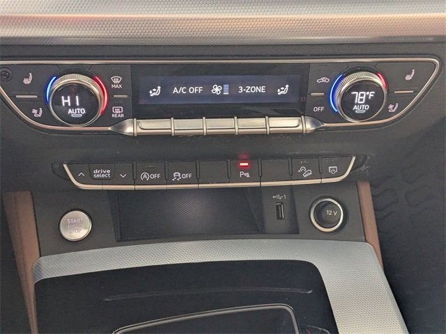 2024 Audi Q5 S line Premium Plus