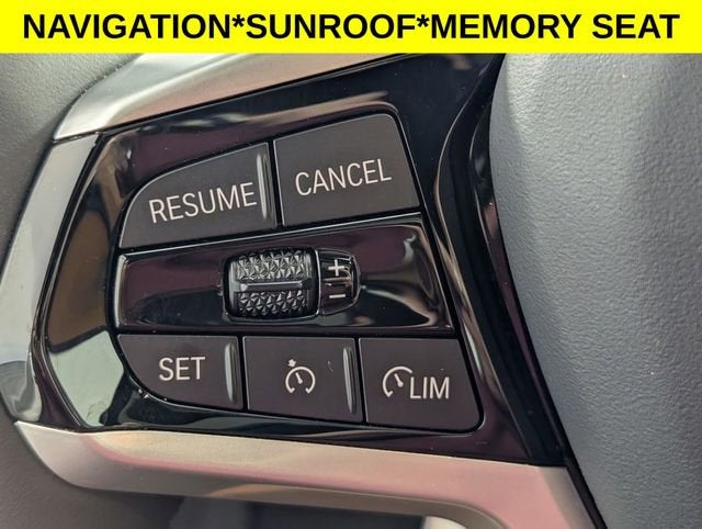 2025 BMW 3 Series 330i