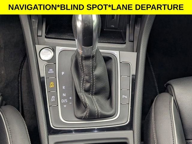 2019 Volkswagen Golf R 2.0T w/DCC & Navigation