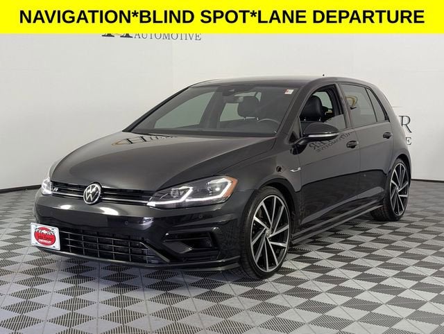 2019 Volkswagen Golf R 2.0T w/DCC & Navigation