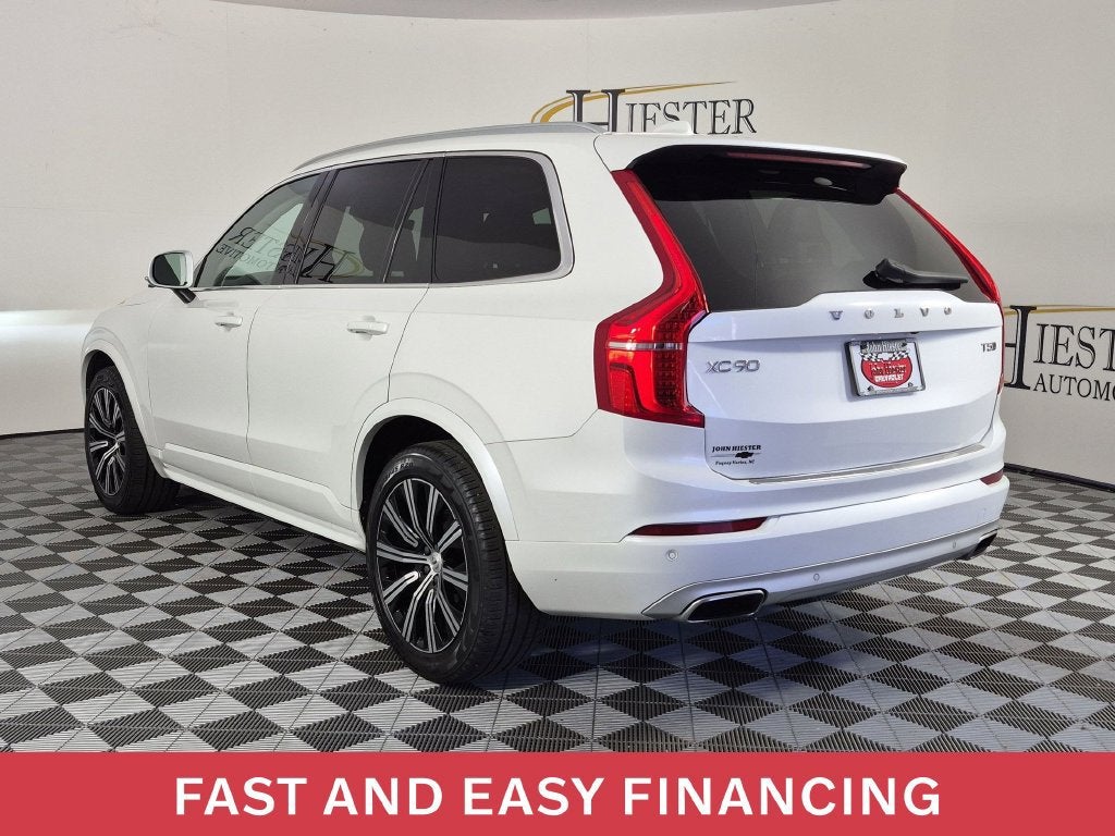 2020 Volvo XC90 T5 Momentum 7 Passenger