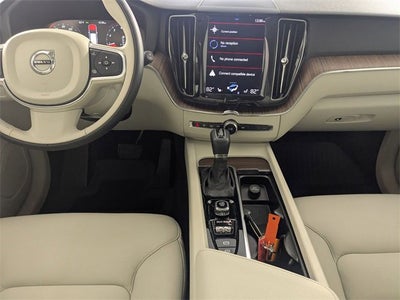 2021 Volvo XC60 Momentum