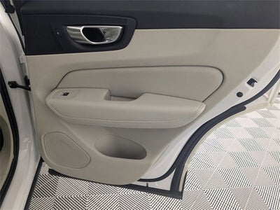 2021 Volvo XC60 Momentum