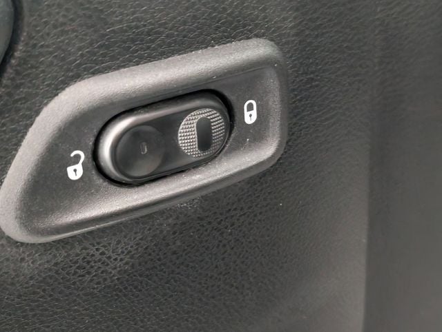 2018 Jeep Wrangler JK Unlimited Altitude