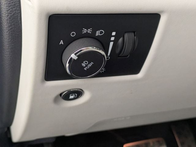 2021 Jeep Grand Cherokee Summit