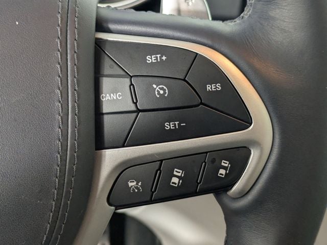 2021 Jeep Grand Cherokee Summit