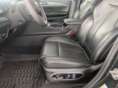2024 Jeep Grand Cherokee Overland