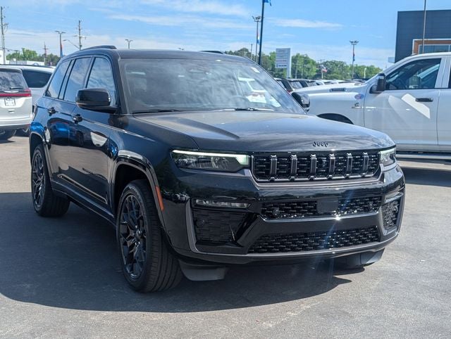 2026 Jeep Grand Cherokee Summit