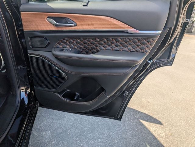2026 Jeep Grand Cherokee Summit 4x4