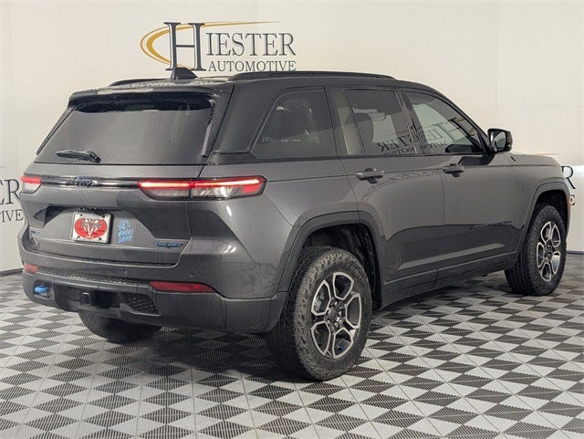 2022 Jeep Grand Cherokee Trailhawk 4xe