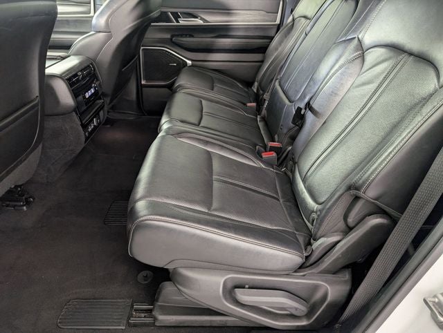 2023 Jeep Wagoneer L Series II