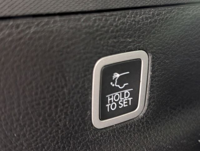 2023 Jeep Wagoneer L Series II