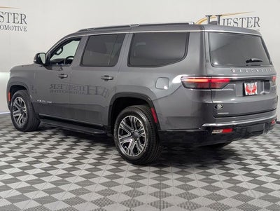 2023 Jeep Wagoneer Base