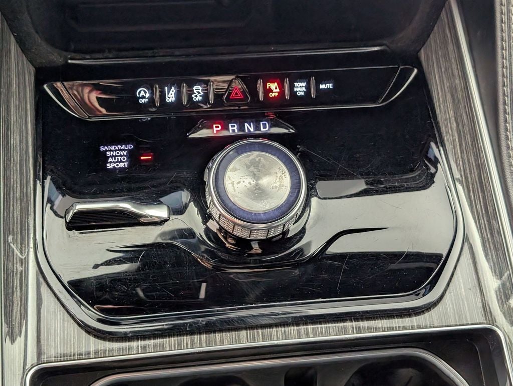 2022 Jeep Wagoneer Series II